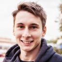 对比第三方渠道，官方Telegram下载链接提供完整包和自动更新，还能验证签名防篡改。”